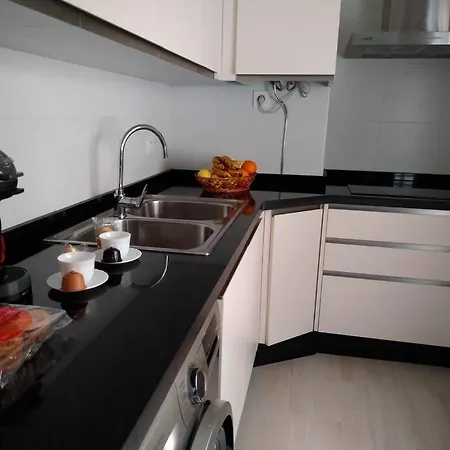 Medina Cerca De La Ribera 公寓