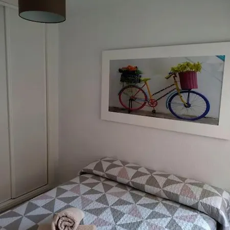 Medina Cerca De La Ribera 公寓